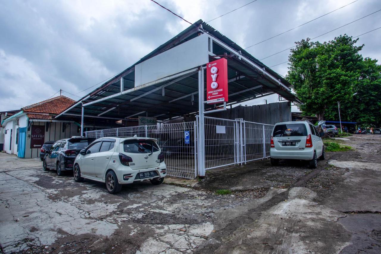 Safara Guesthouse Syariah Semarang Esterno foto
