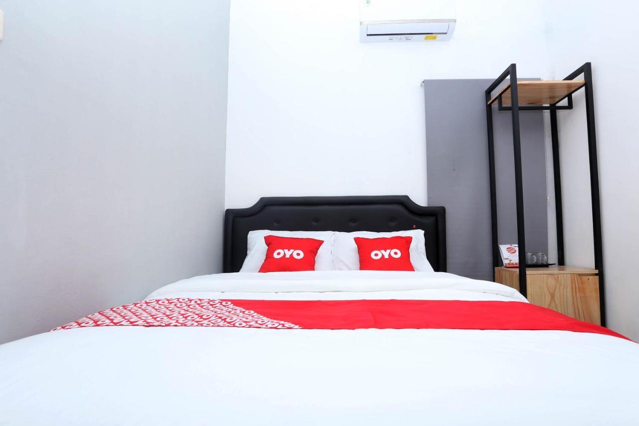 Safara Guesthouse Syariah Semarang Esterno foto